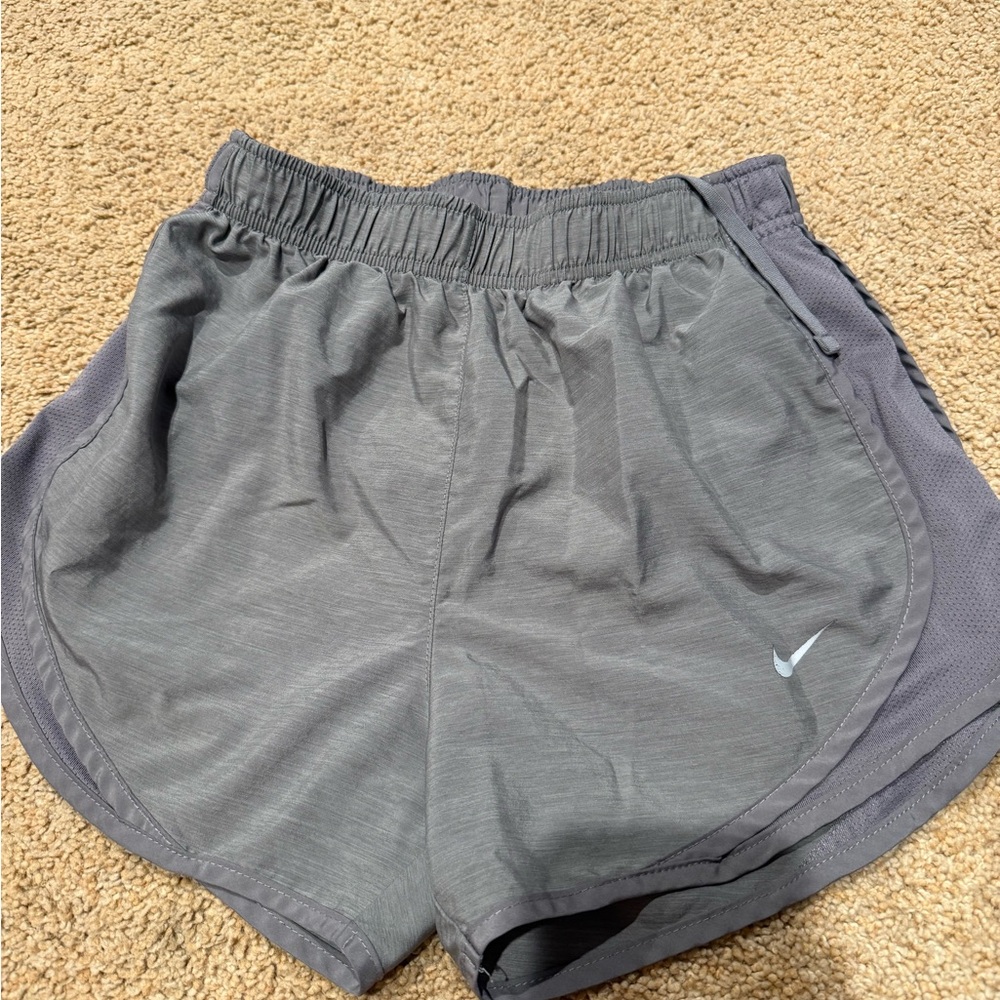 Nike Women's Athletic Gray Shorts - Picture 1 of 1